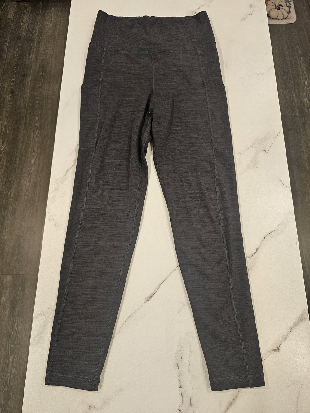 American Eagle The Everything Pocket Legging Gray Size Medium Like New